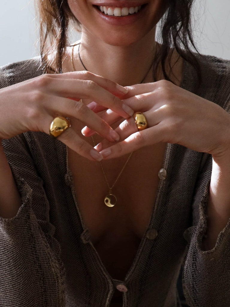 Small Gold Orb Ring Ring bagatiba