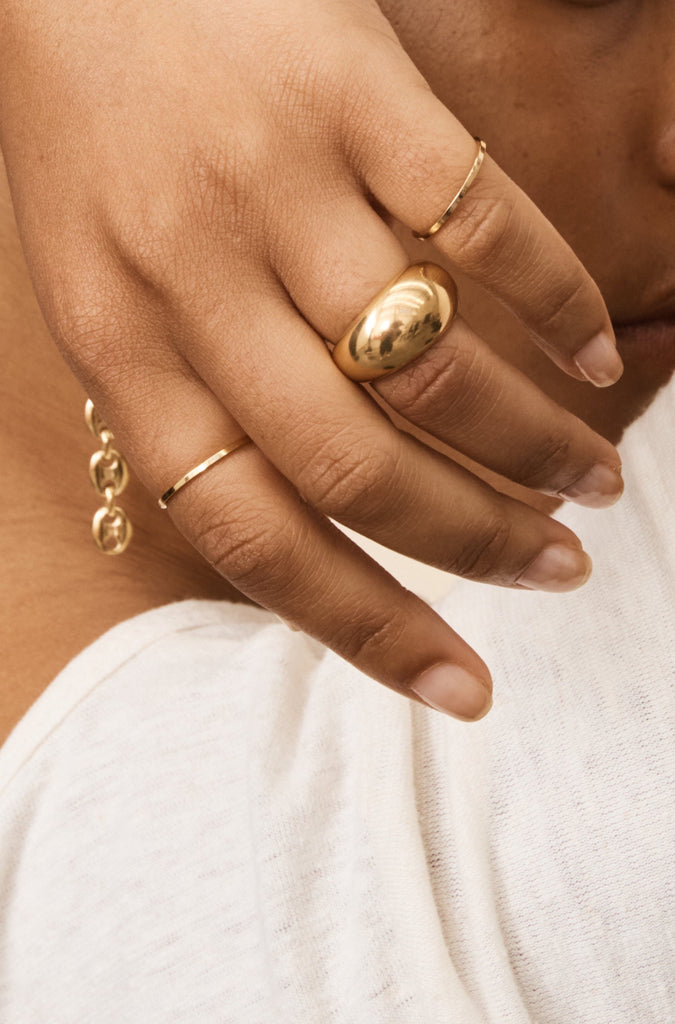 Small Gold Orb Ring Ring bagatiba