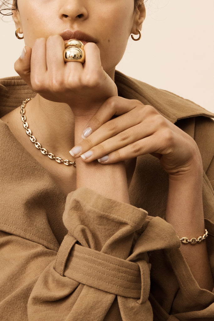 Small Gold Orb Ring Ring bagatiba