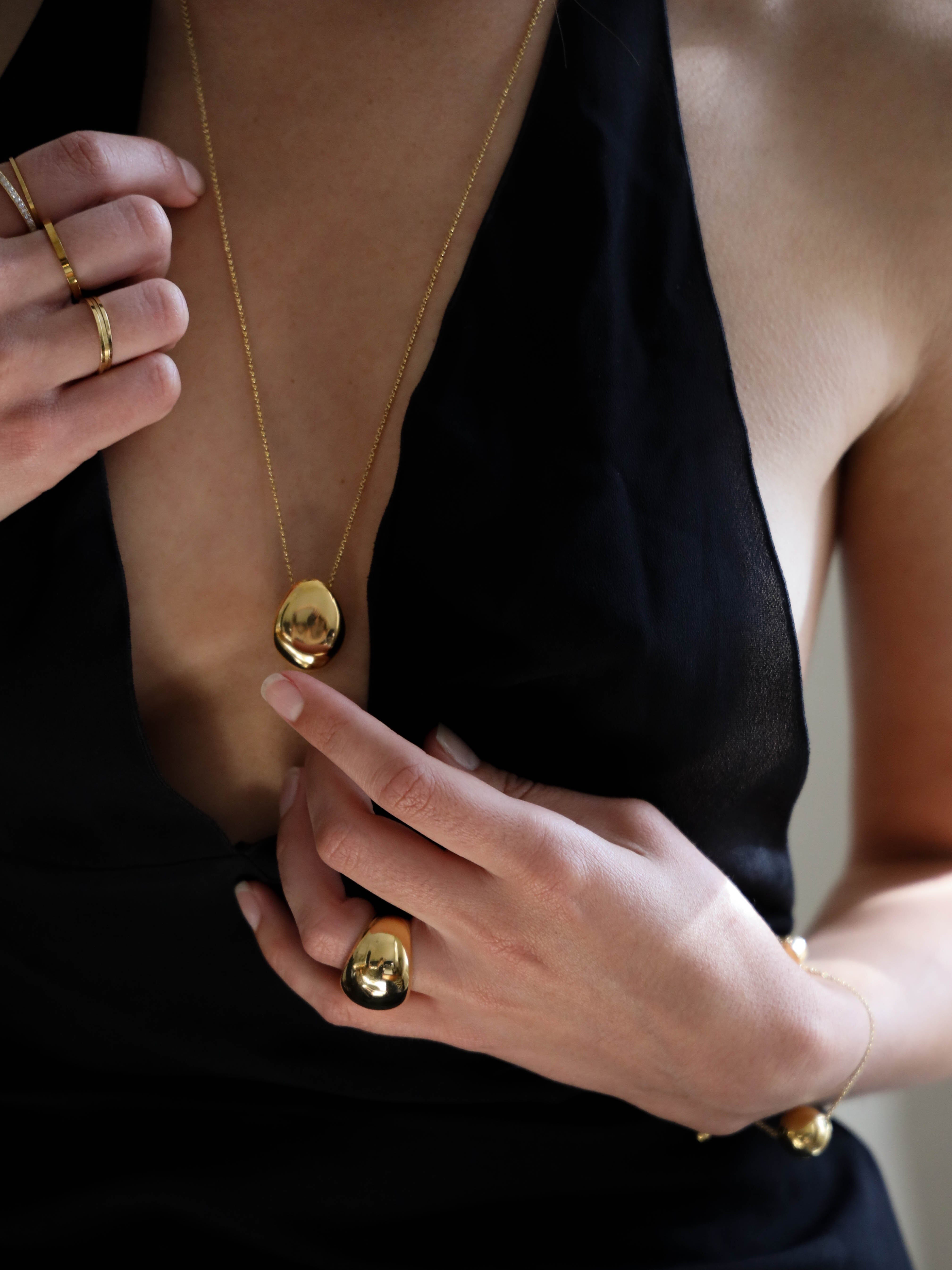 Gold Orb Necklace Necklace bagatiba 
