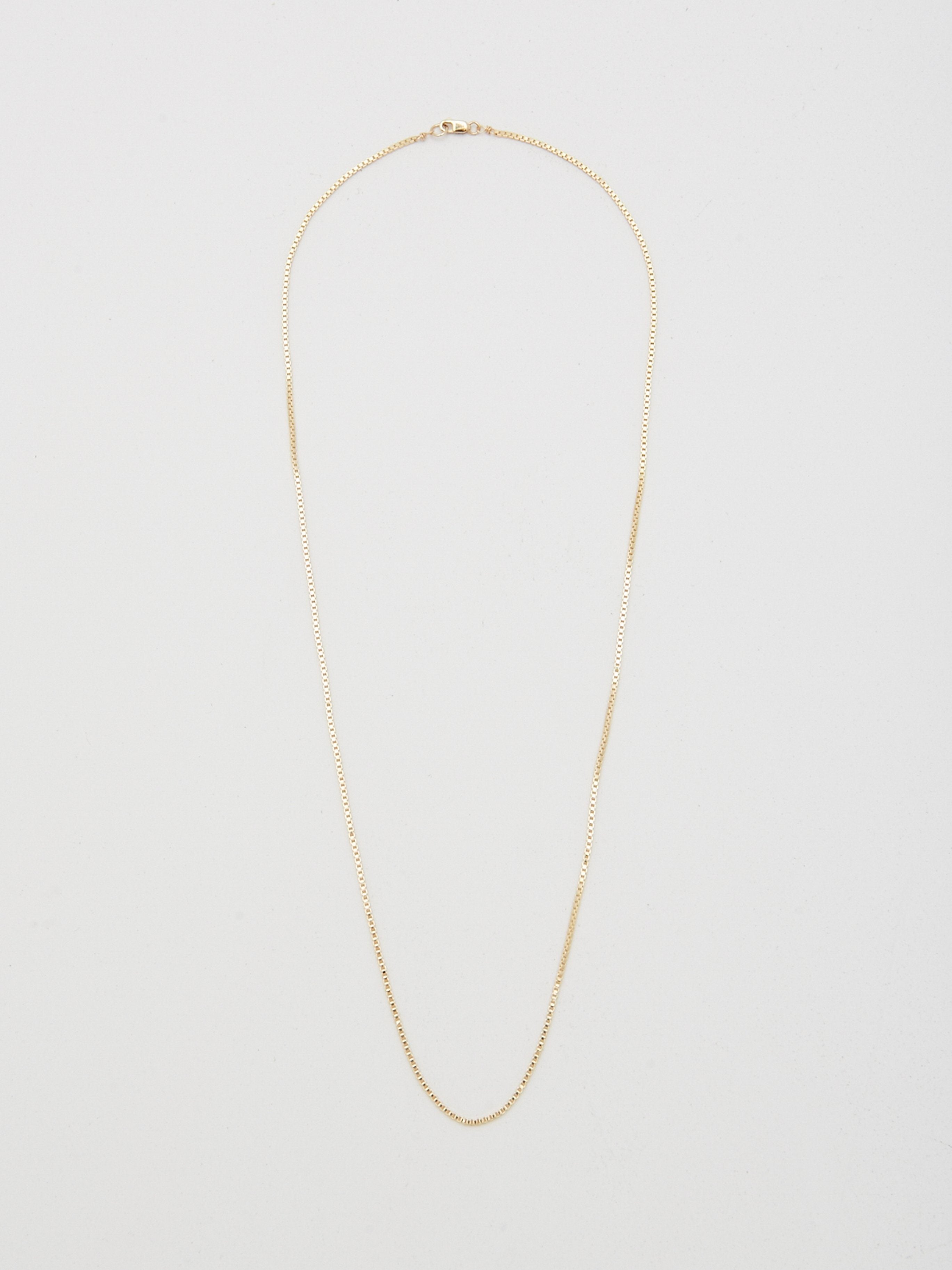 Full view flat lay of 22" Thick Vintage Square Chain Necklace bagatiba 