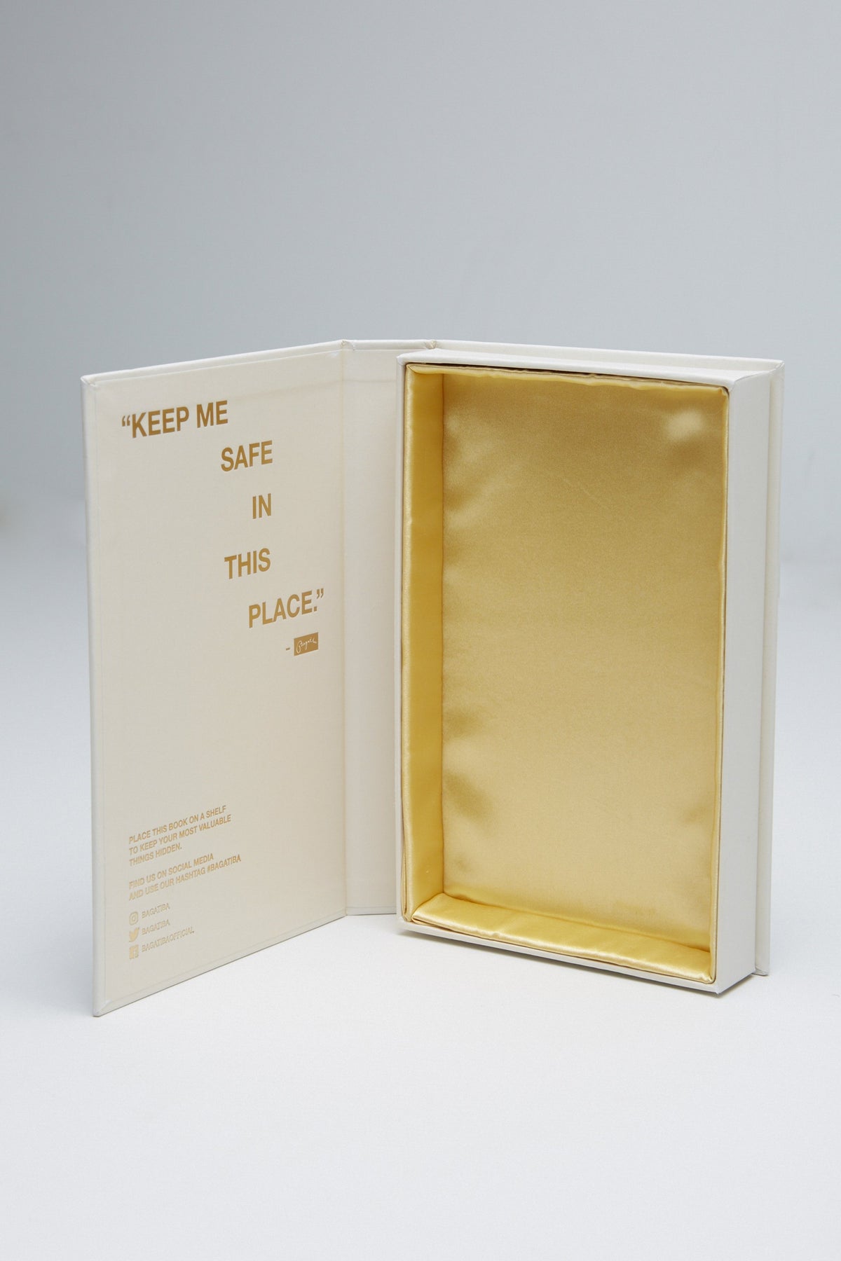 Full view of open Bagatiba Book Box gift Bagatiba 