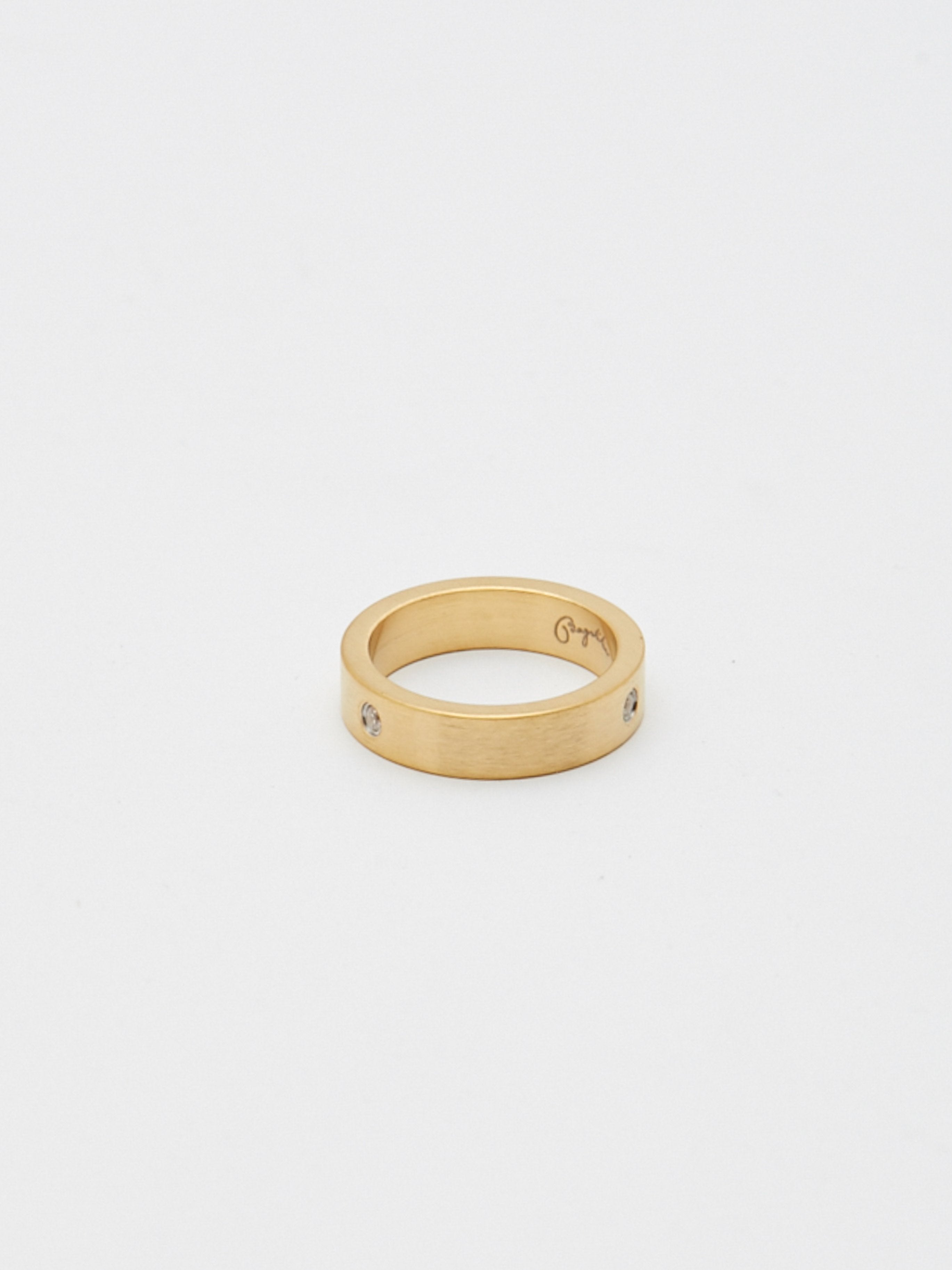 Side view flat lay of Ella Diamond Ring Ring Bagatiba 