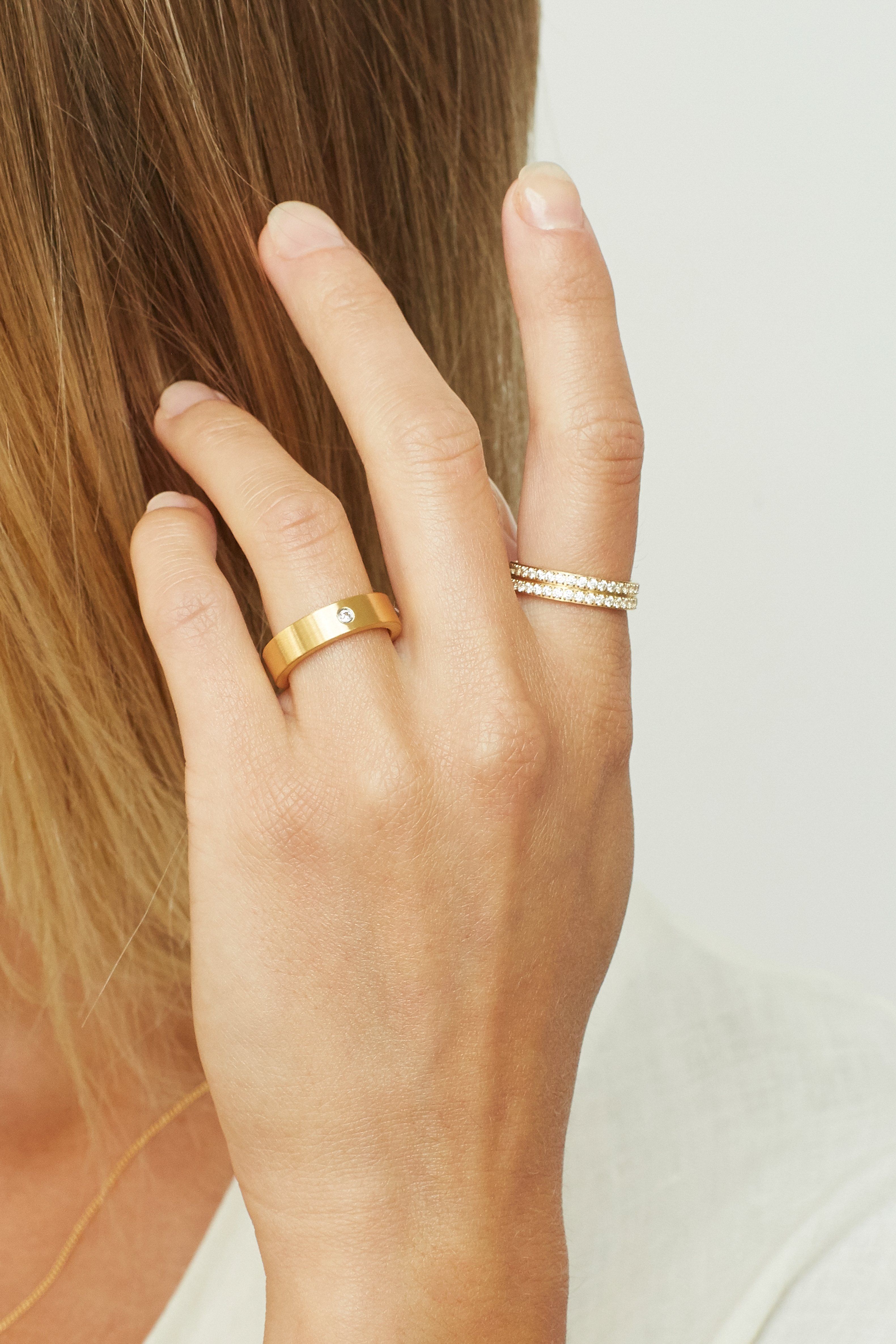 Model's hand with Gemma Diamond Ring Ring Bagatiba 