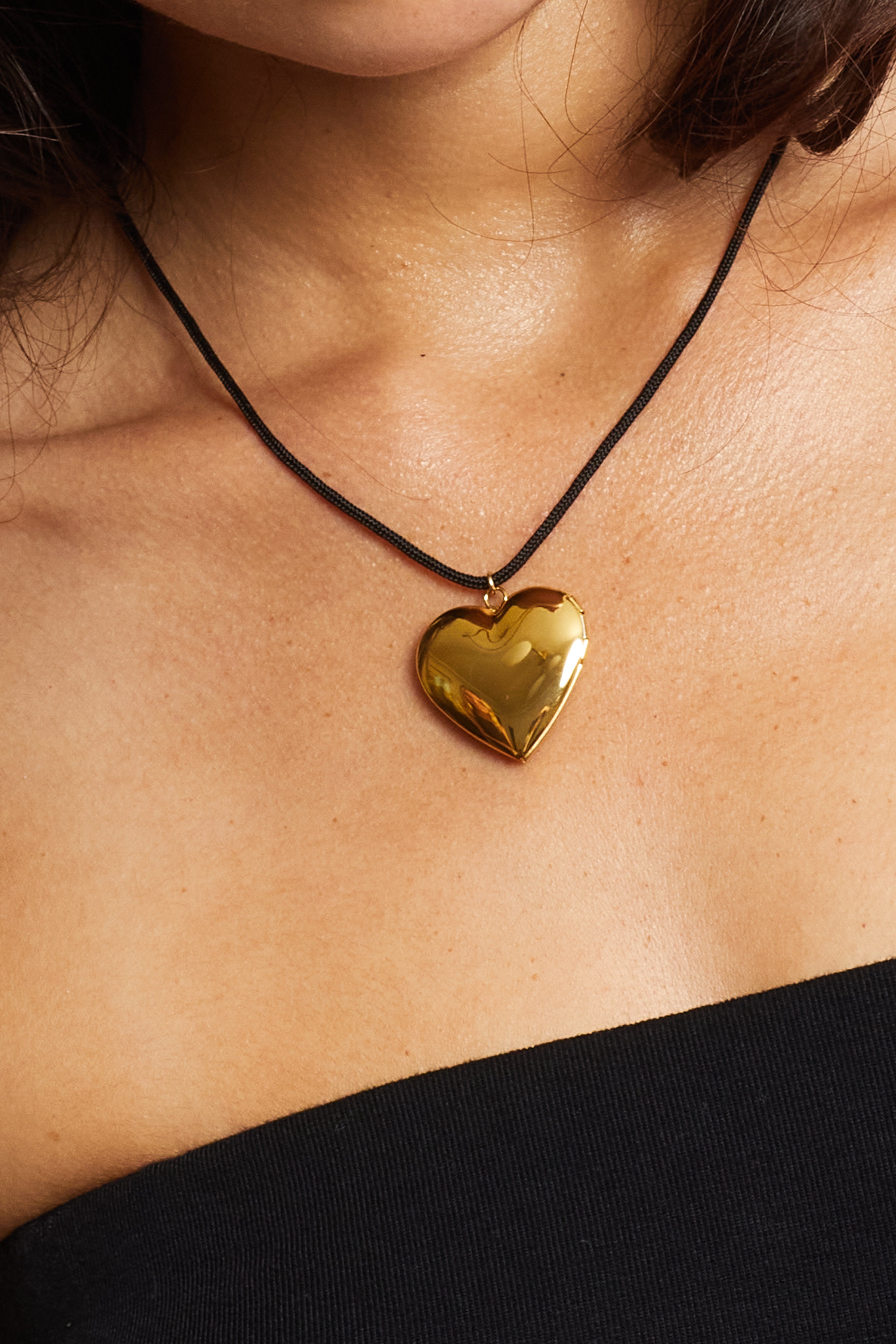 Heart Locket Necklace necklace Bagatiba on model