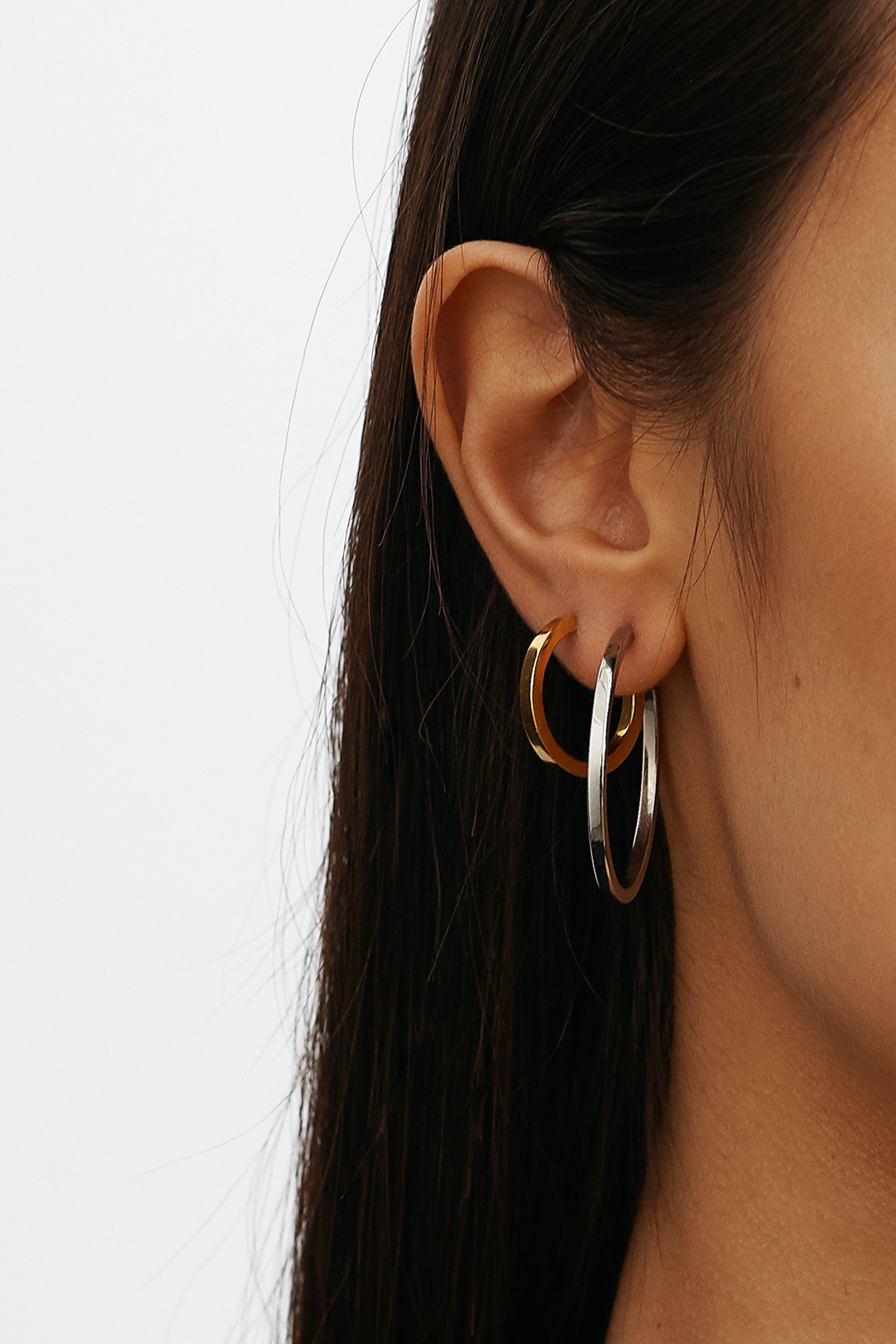 Small Simple Gold Hoops Earrings Bagatiba 