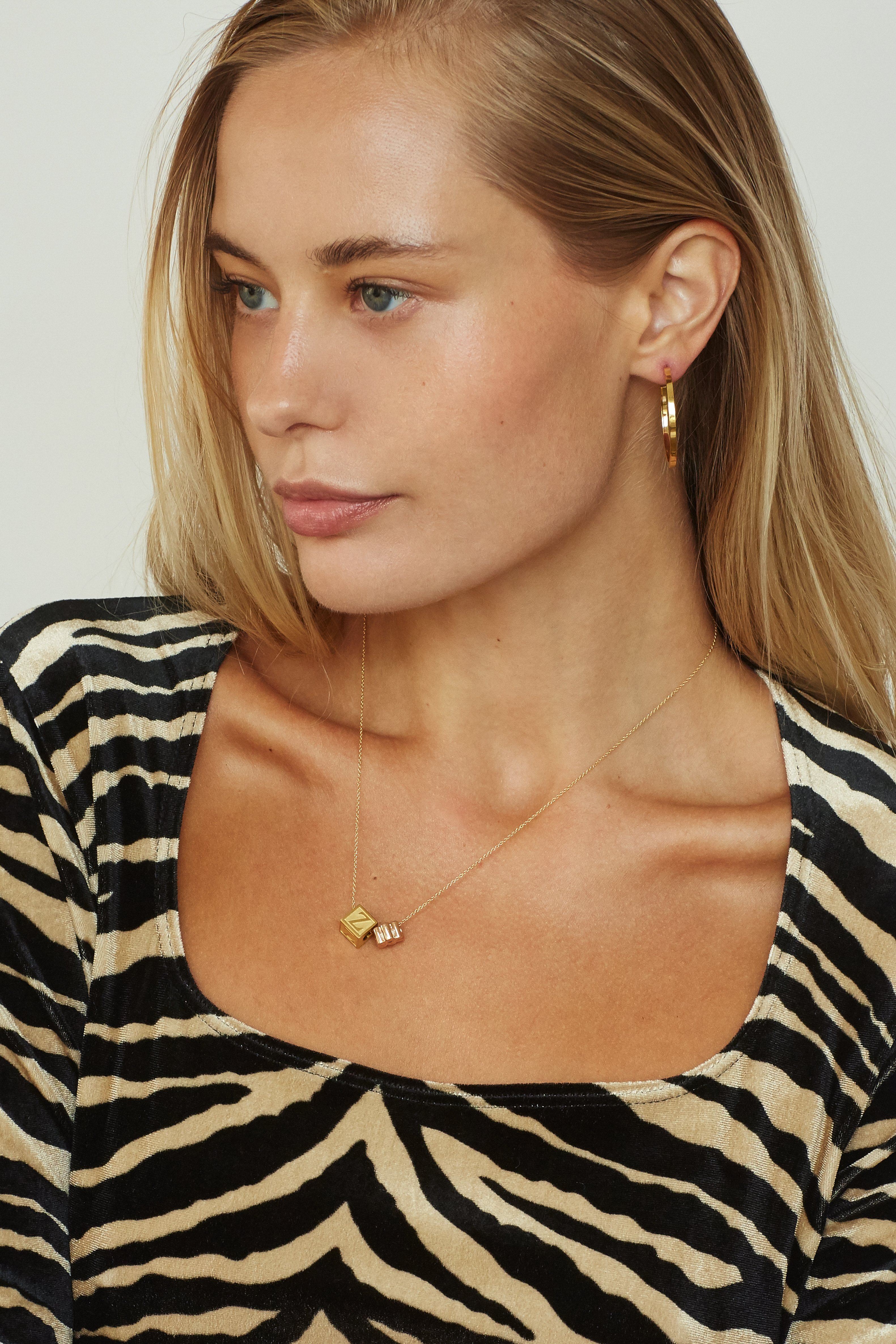 Model wearing "Z" Letter Block letter and bead on simple chain  Bagatiba 